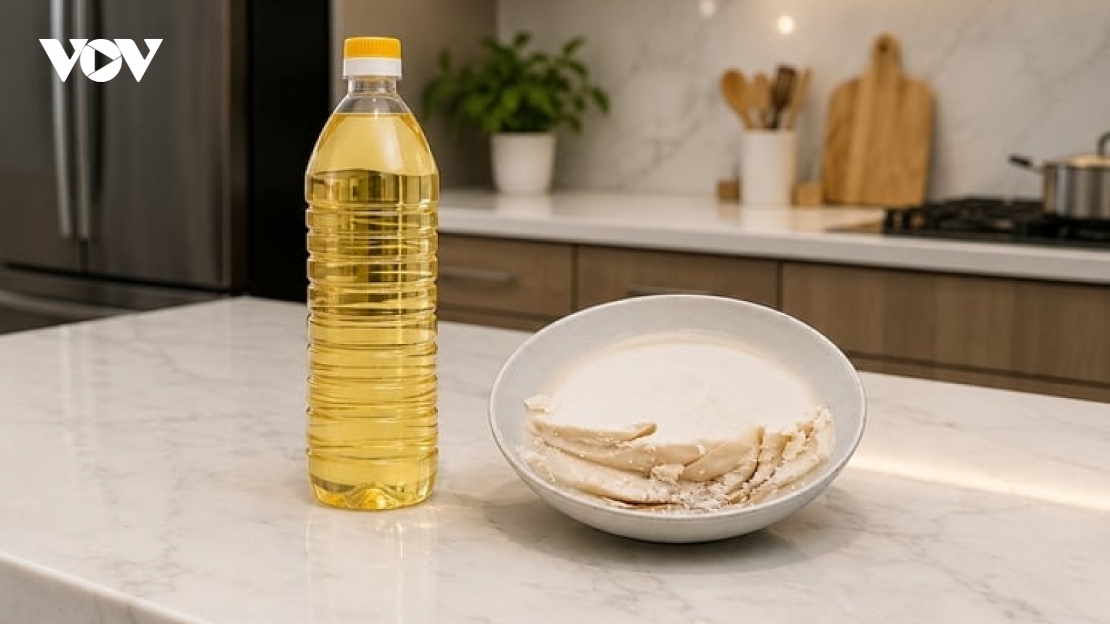 Nên dùng mỡ lợn hay dầu ăn để tốt cho tim mạch?