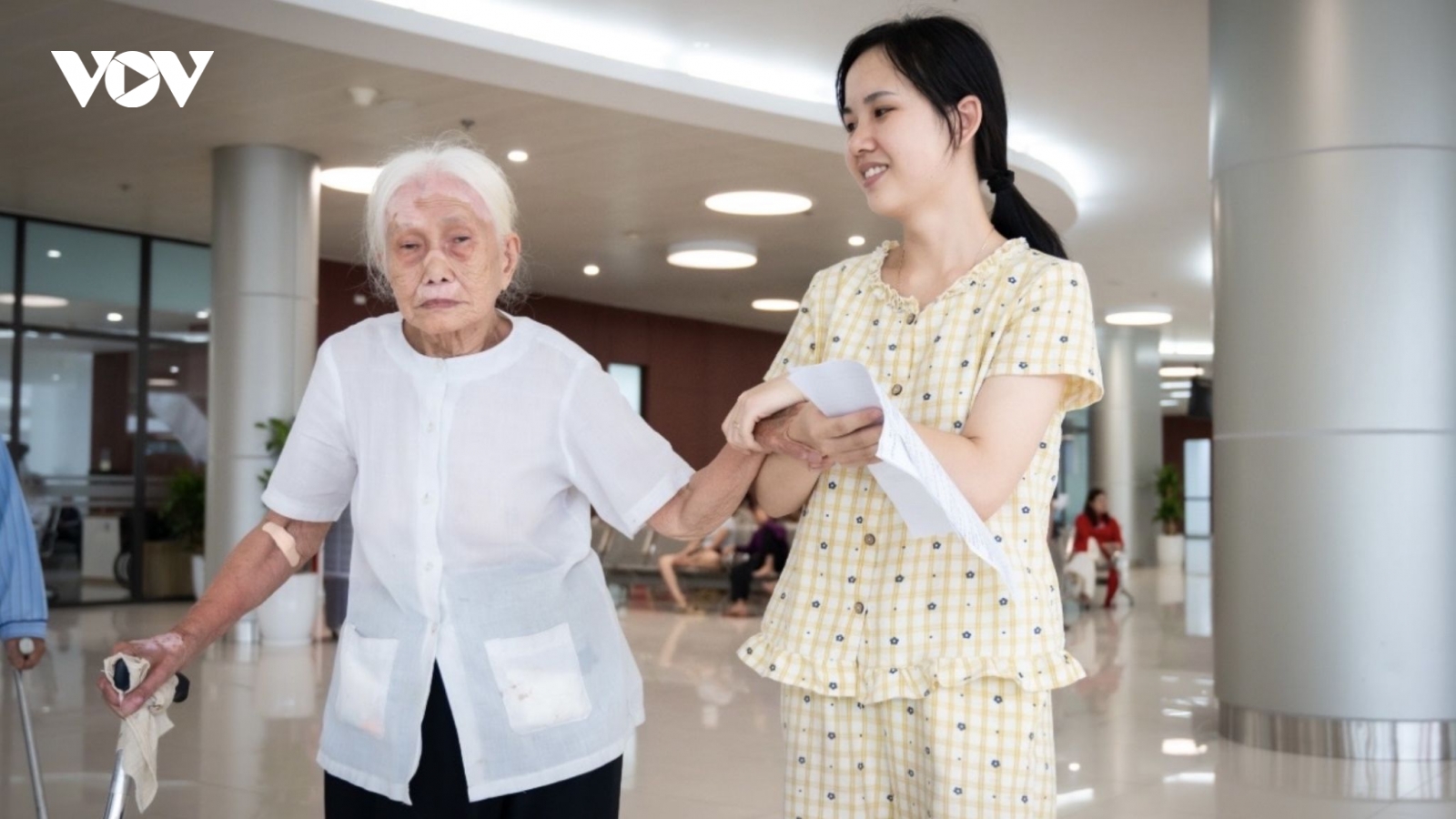 Chuyên gia đề xuất 5 nhóm nội dung người từ 40 tuổi cần chuẩn bị cho tuổi già
