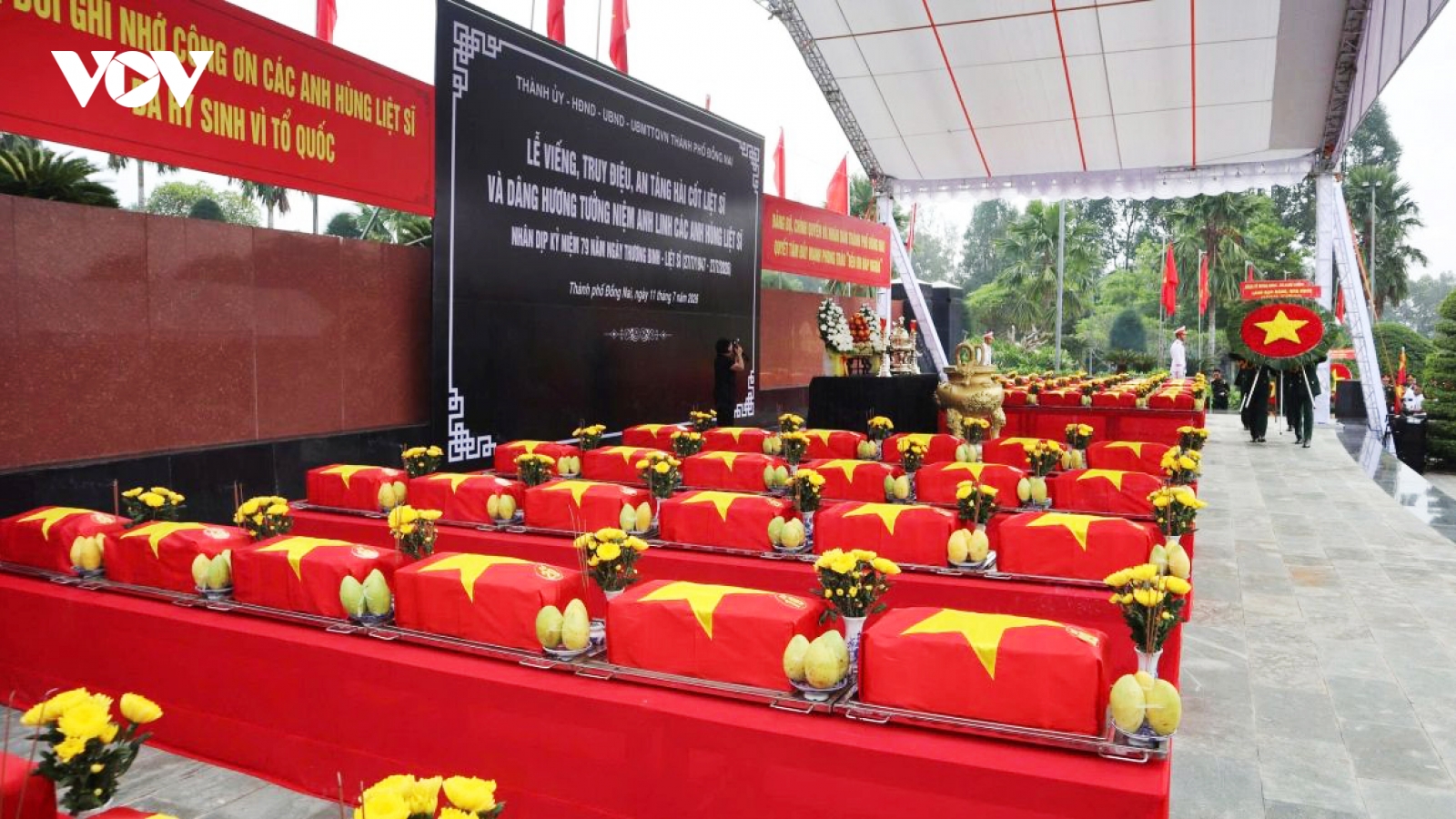 Dong Nai lays to rest fallen soldiers repatriated from Cambodia
