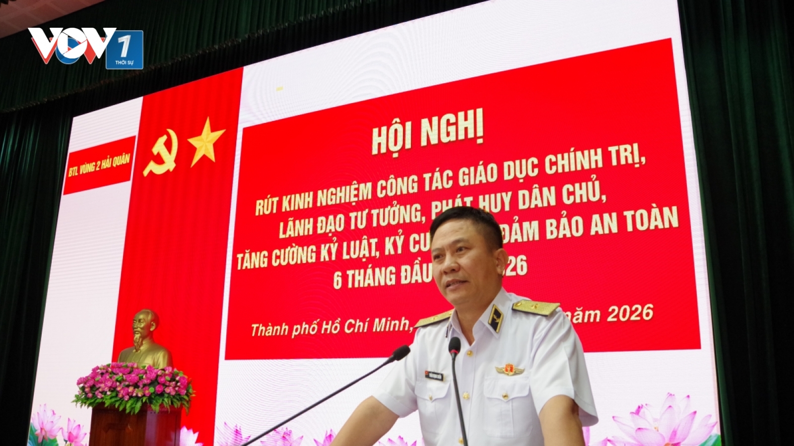 Tăng cường giáo dục chính trị, xây dựng Vùng 2 Hải quân vững mạnh toàn diện