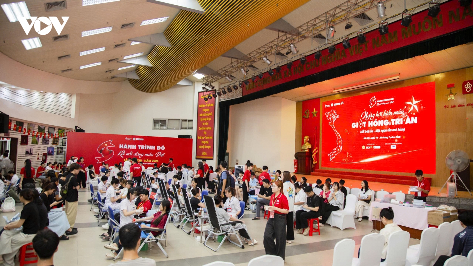 26 tuổi hiến máu 19 lần, lan tỏa nghĩa cử tại "Giọt hồng tri ân"