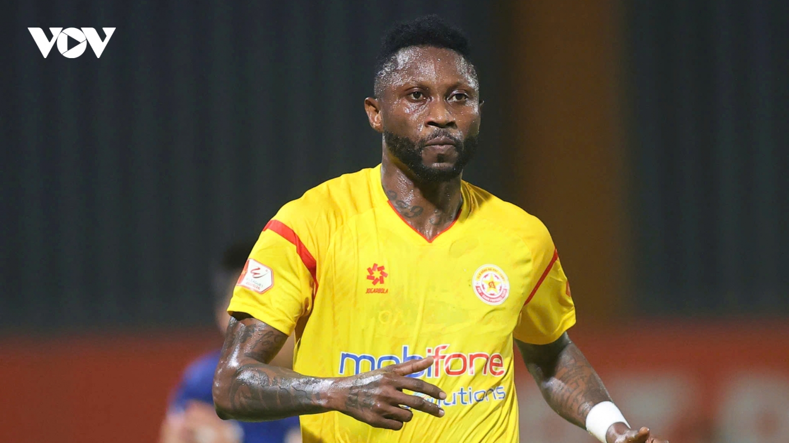 "Siêu tiền đạo" nhập tịch ghi hơn 200 bàn ở V-League gia nhập bến đỗ bất ngờ