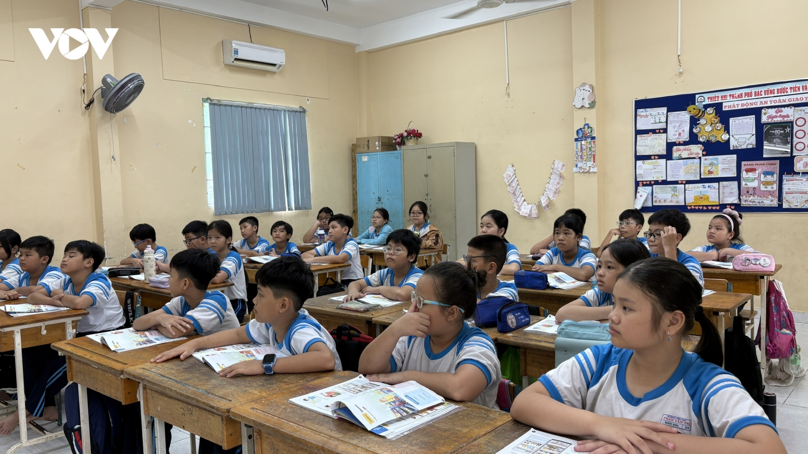 TP.HCM dự kiến miễn phí sách giáo khoa toàn thành phố
