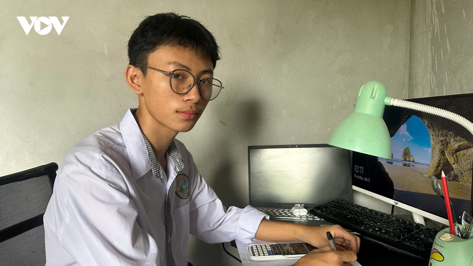 Bố thợ hồ, mẹ làm ruộng, con trai vượt khó trở thành Á khoa kỳ thi tốt nghiệp THPT