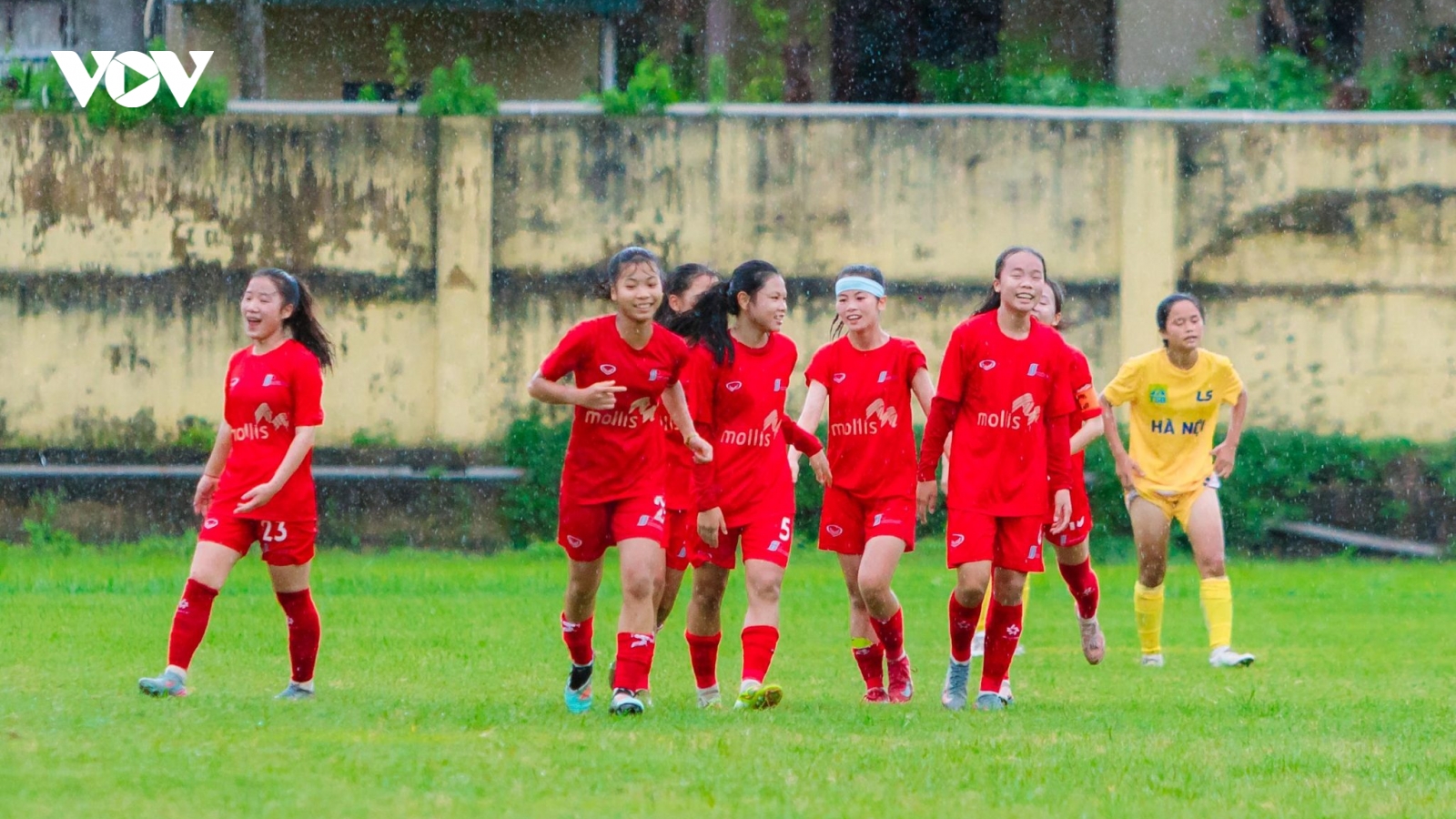 Kết quả bóng đá Việt Nam hôm nay 28/7: U16 nữ Phong Phú Hà Nam thắng đậm