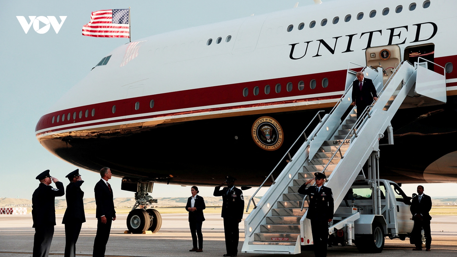 Ông Trump gặp khó với kế hoạch đưa Không lực Một vào thư viện tổng thống