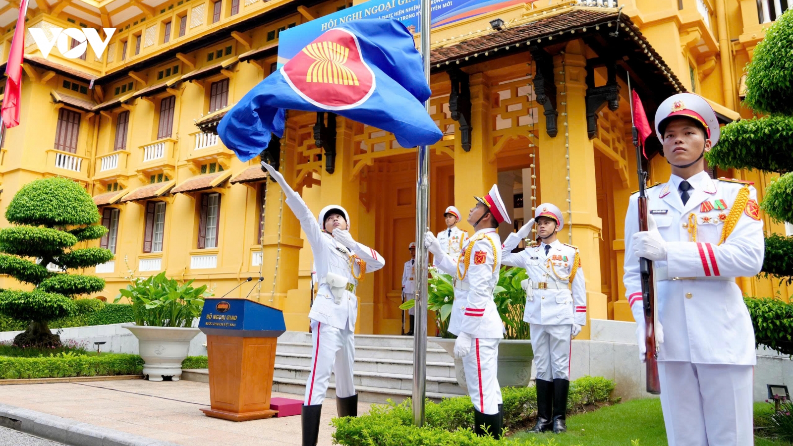 Chức năng, nhiệm vụ, cơ cấu tổ chức mới của Bộ Ngoại giao