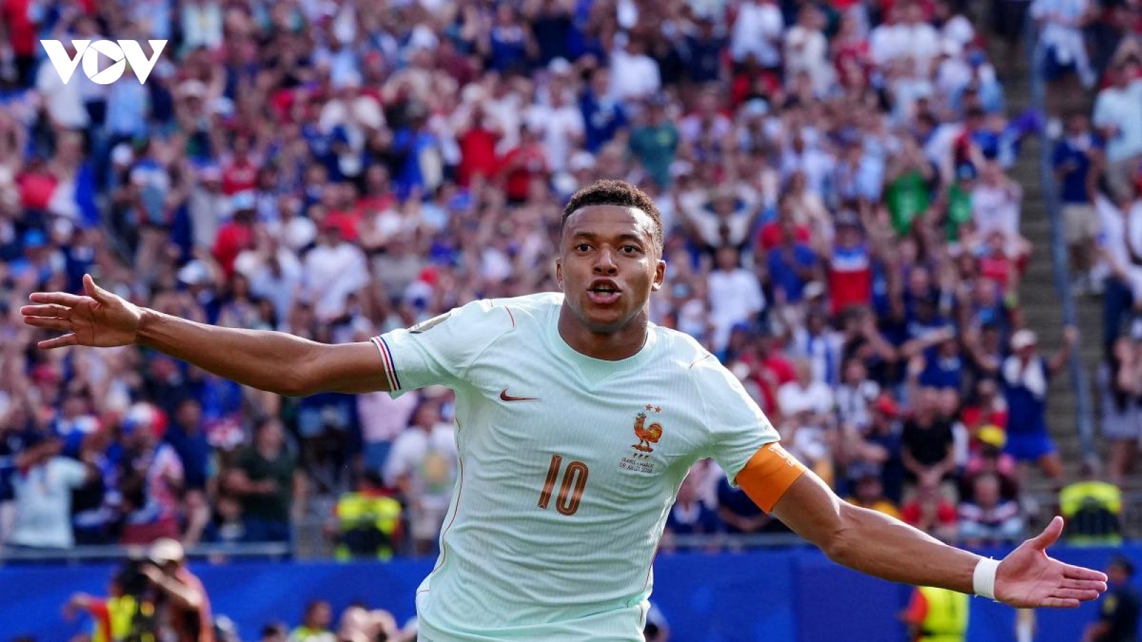 Mbappe và Messi tạo nên kỷ lục khó tin ở sân chơi World Cup