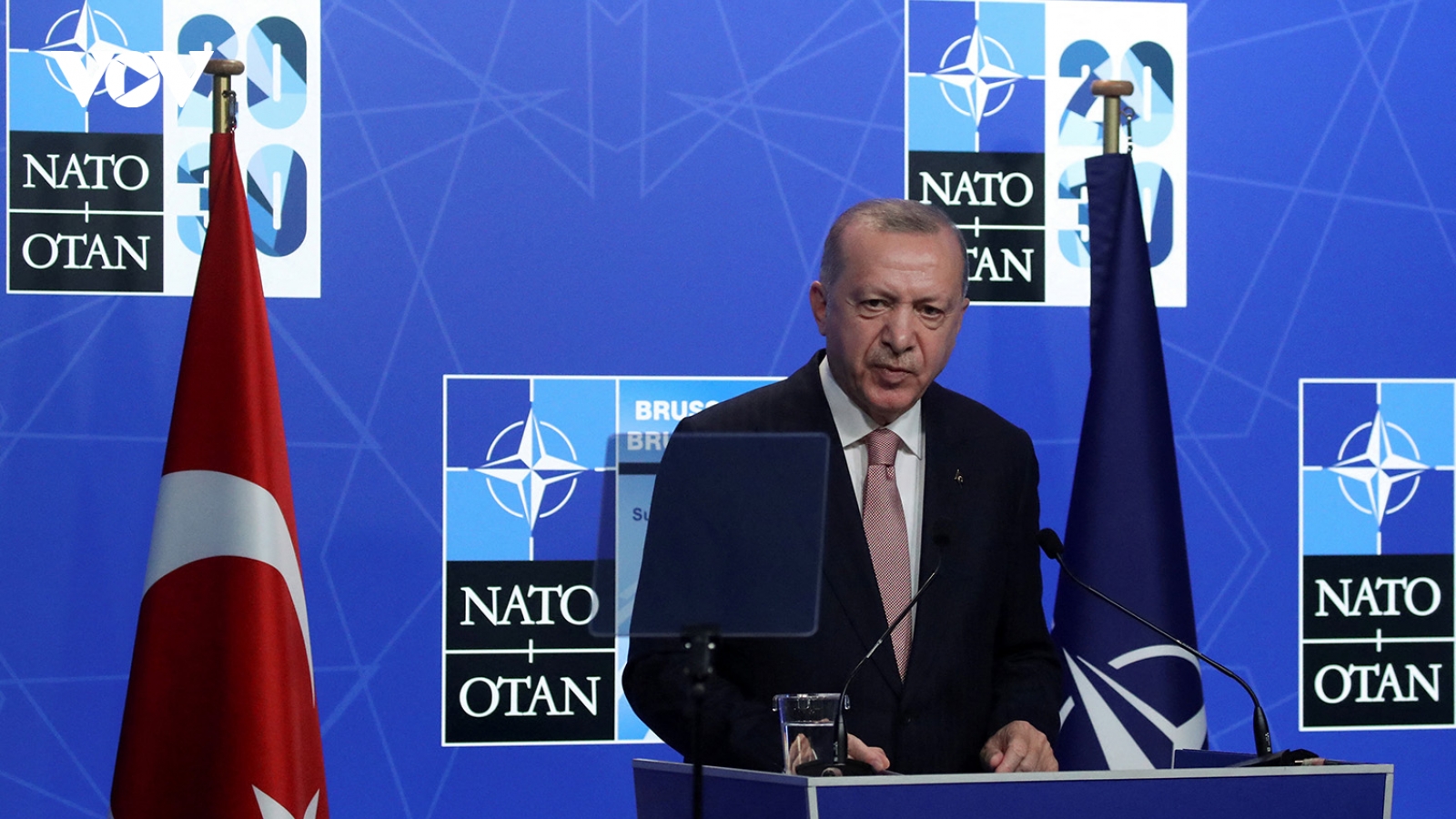 Hàng loạt phép thử đồng minh trước thềm Hội nghị thượng đỉnh NATO
