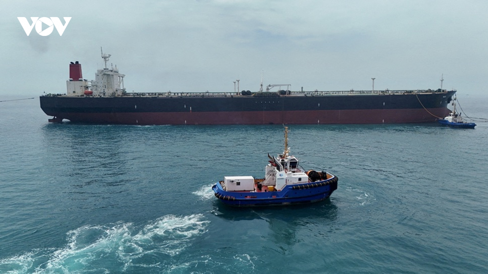 Iran soạn thảo luật cấm tàu thuyền của các quốc gia "thù địch" qua eo biển Hormuz