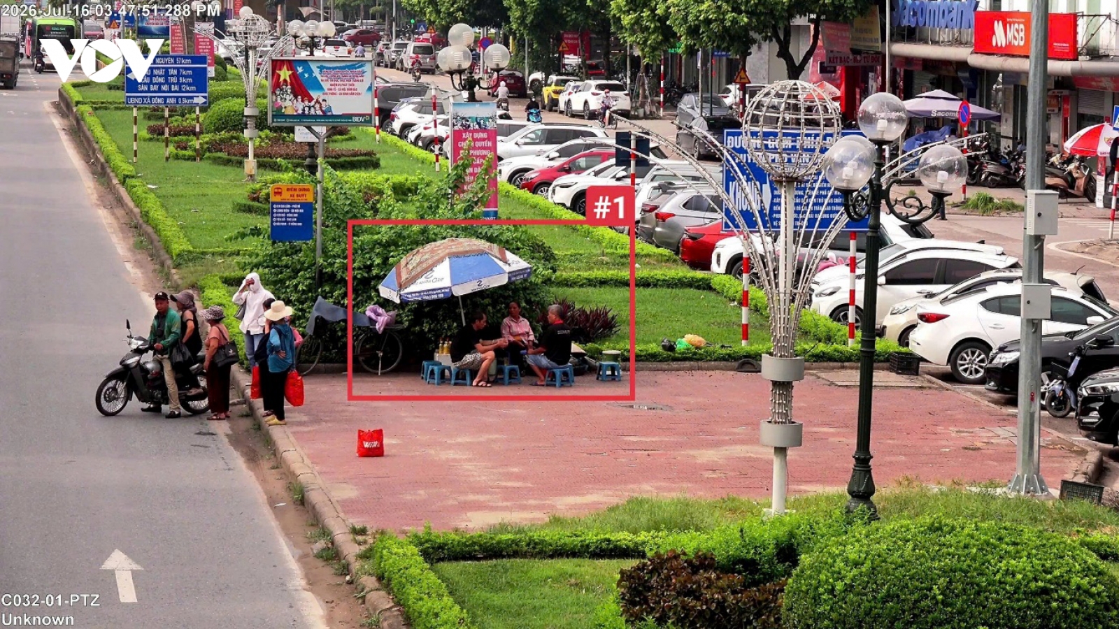 Chỉ trong một tuần, Hà Nội "phạt nguội" 1.590 trường hợp vi phạm trật tự đô thị