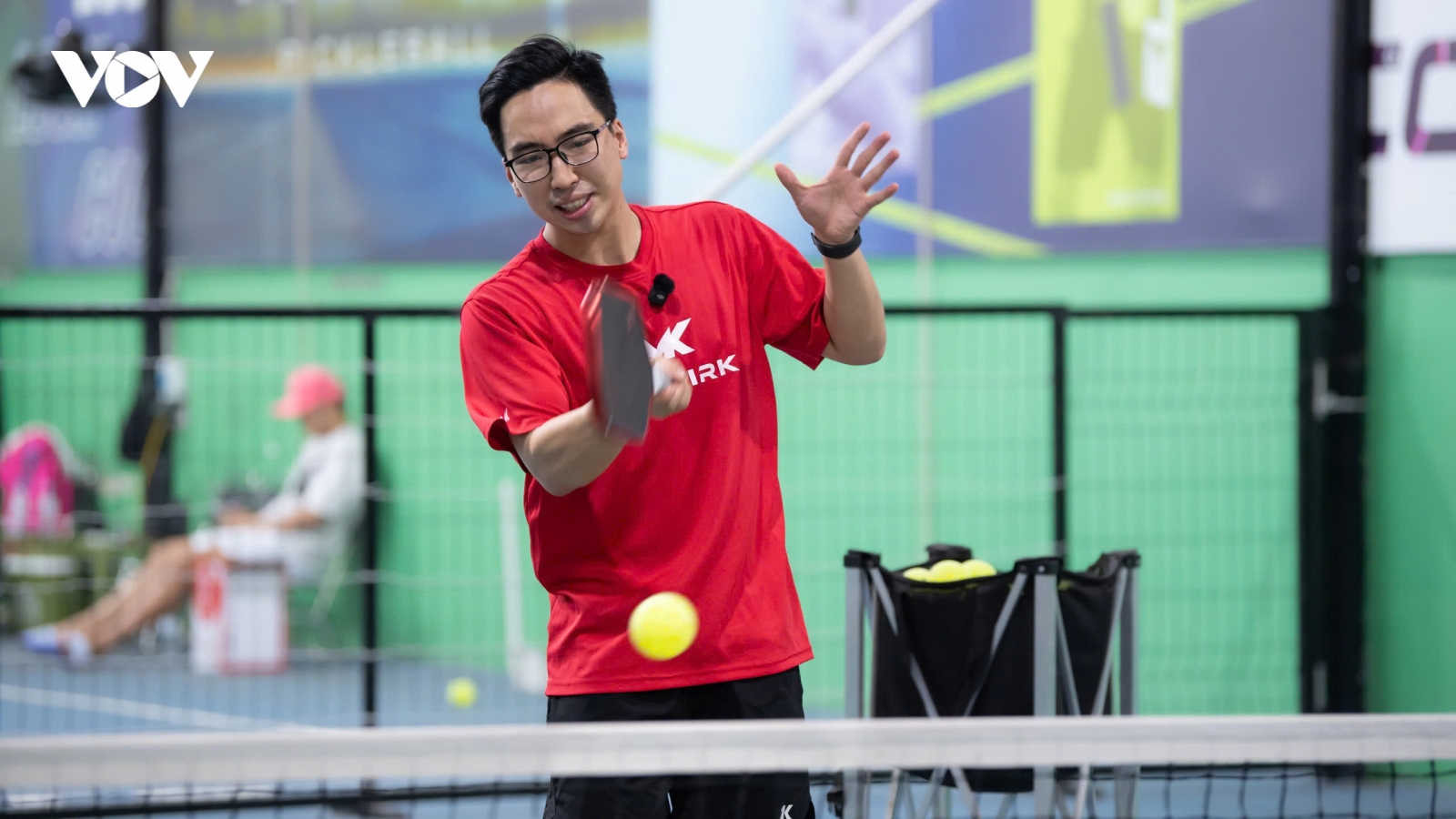 Nhập môn Pickleball: 3 kỹ thuật phát bóng trong thi đấu và các trường hợp sử dụng