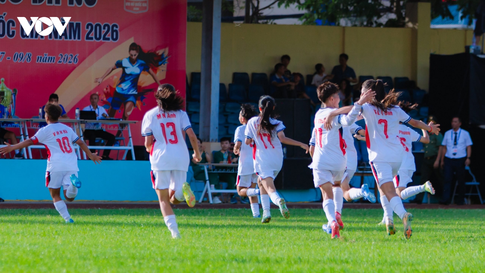 Giải U16 nữ Quốc gia 2026: Chủ nhà Sơn La gây ấn tượng mạnh