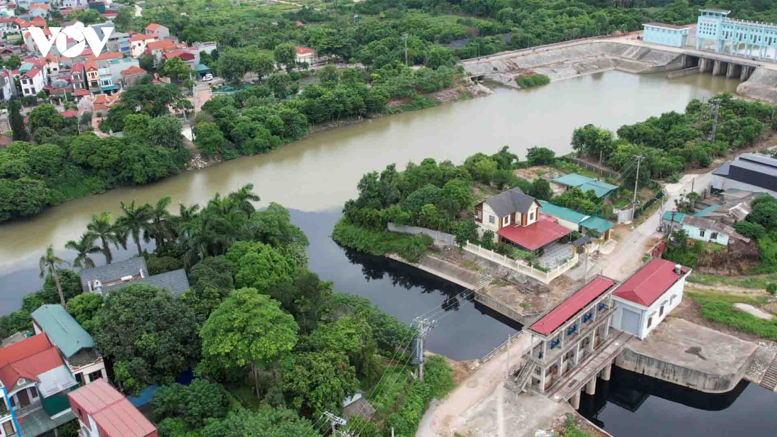 Toàn cảnh sông Cầu Bây dài 12,9 km ô nhiễm nặng sắp được giải cứu