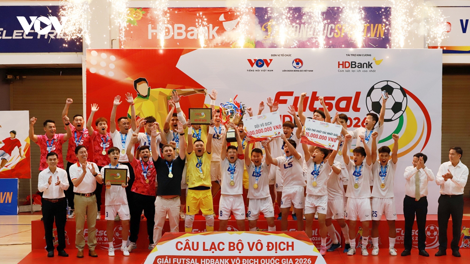 Thai Son Bac crowned national Futsal champions after 16 years
