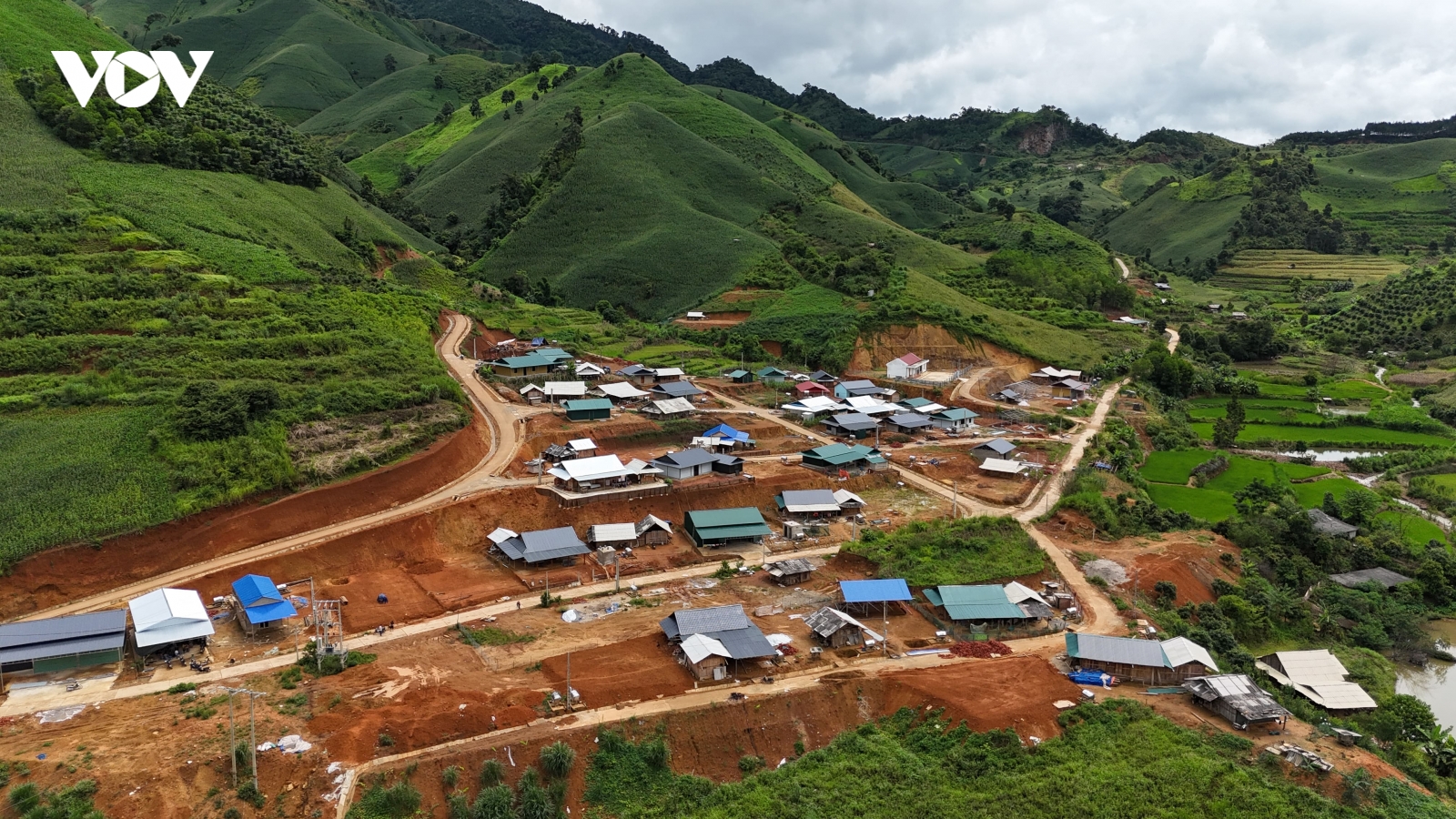 Đẩy nhanh tiến độ thi công các dự án dân cư, giao thông vùng thiên tai ở Sơn La