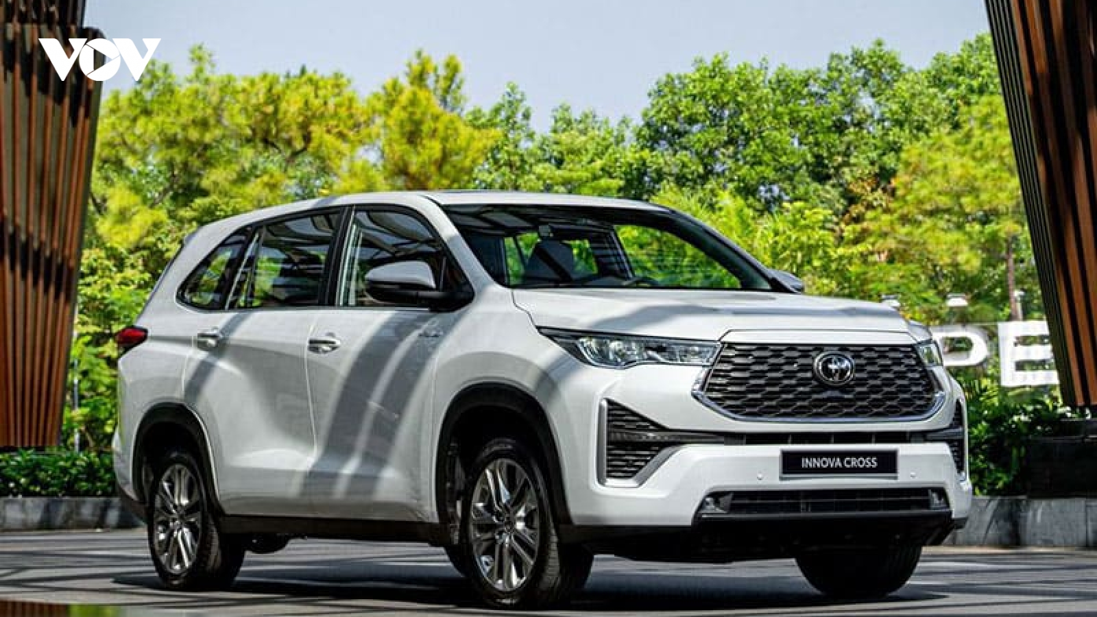 Top xe Hybrid bán chạy tháng 8/2026: Cuộc đua ngày càng khốc liệt