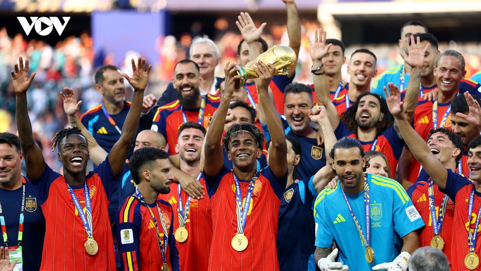 Dàn sao Tây Ban Nha ăn mừng chức vô địch World Cup 2026, Messi ngậm ngùi cay đắng