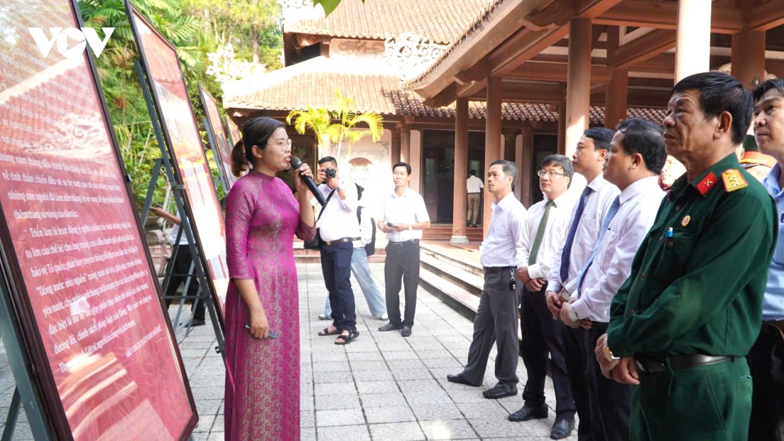 Triển lãm "Ký ức thời hoa lửa" tri ân các Anh hùng liệt sĩ