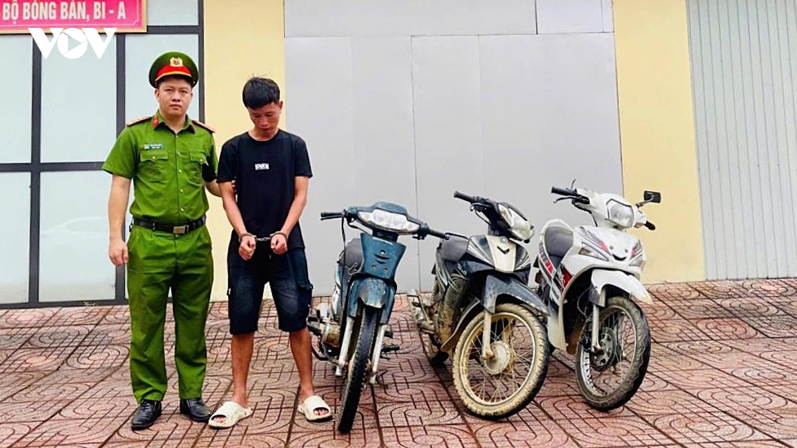 Bắt giữ đối tượng có tiền án thực hiện 3 vụ trộm xe máy ở Hà Tĩnh