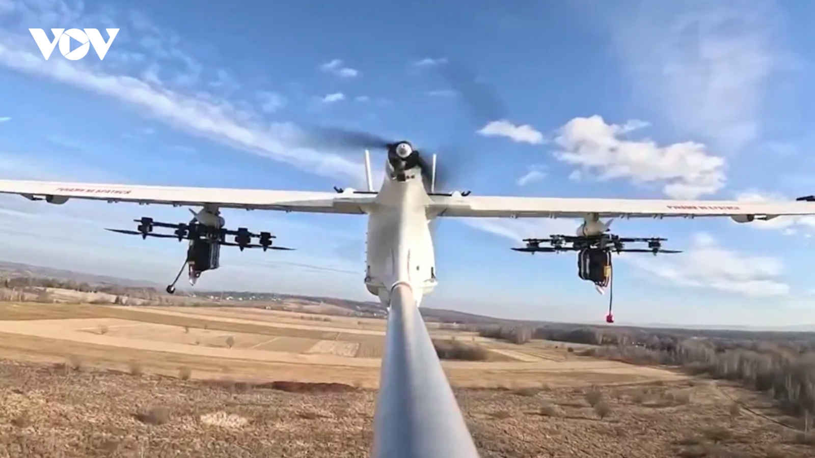 Ukraine triển khai chiến thuật “tàu mẹ” UAV nhằm khiến đối phương khó trở tay