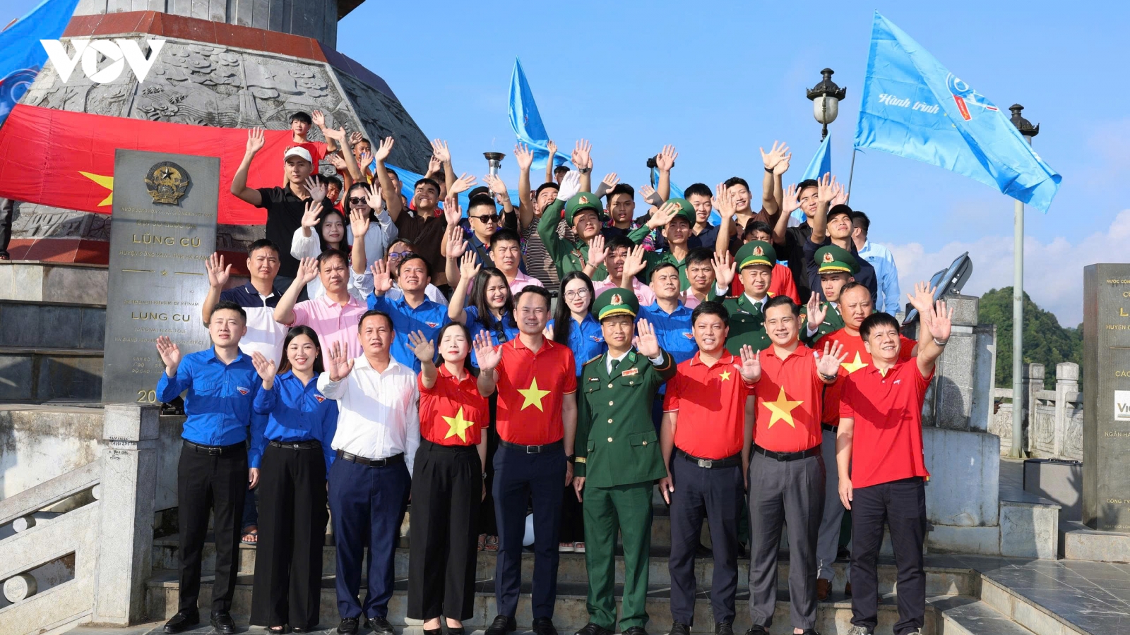 Vietjet cùng tuổi trẻ cả nước nối dài hành trình “Tôi yêu Tổ quốc tôi”