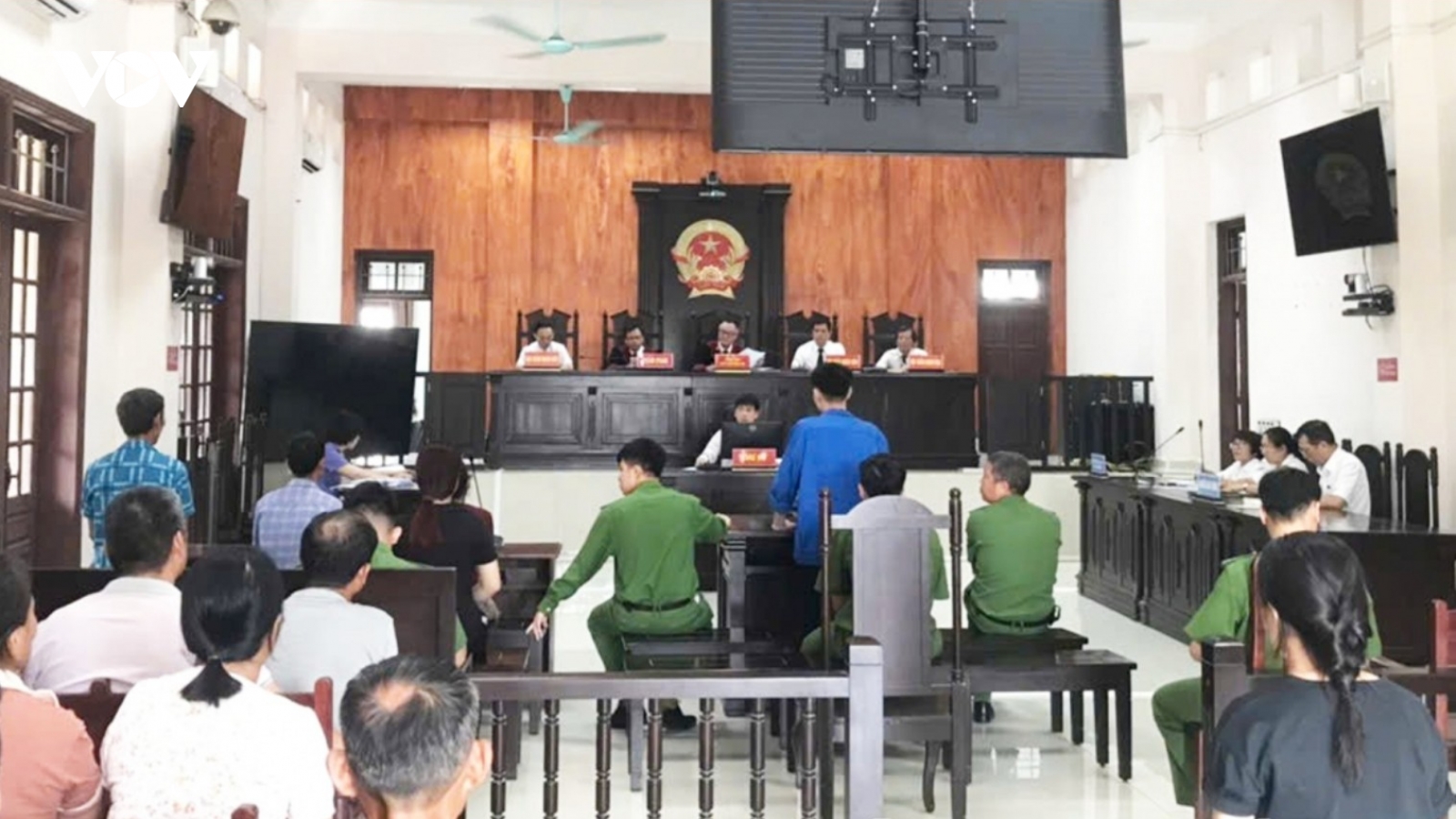 Nóng 24h ngày 15/7: Tử hình nam thanh niên sát hại mẹ bạn gái để trả thù