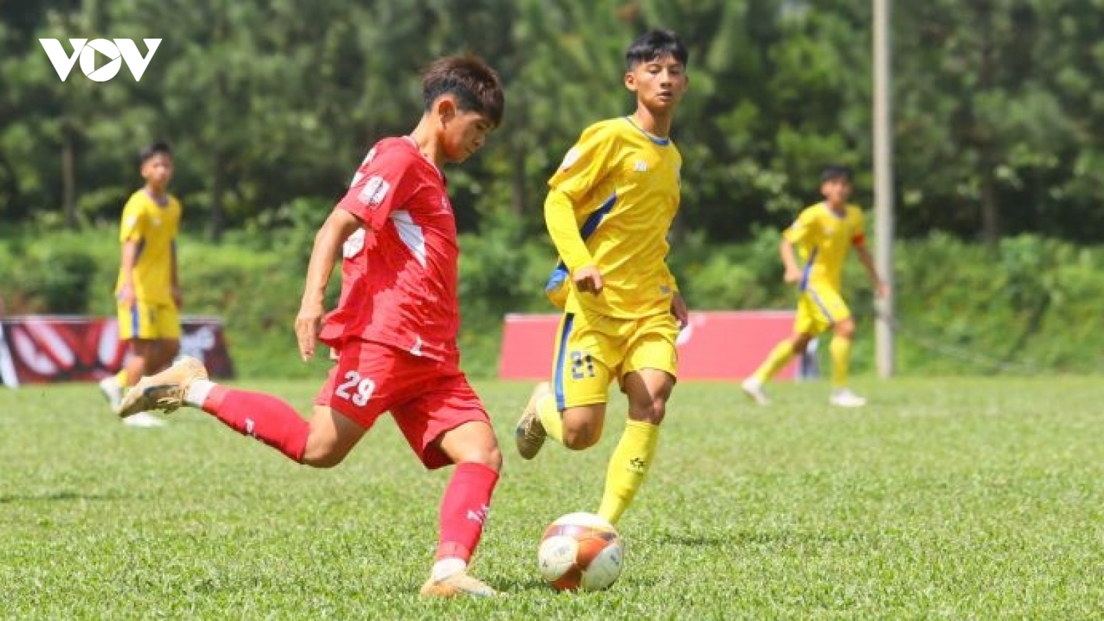 Xác định 8 đội vào tứ kết U17 Quốc gia 2026