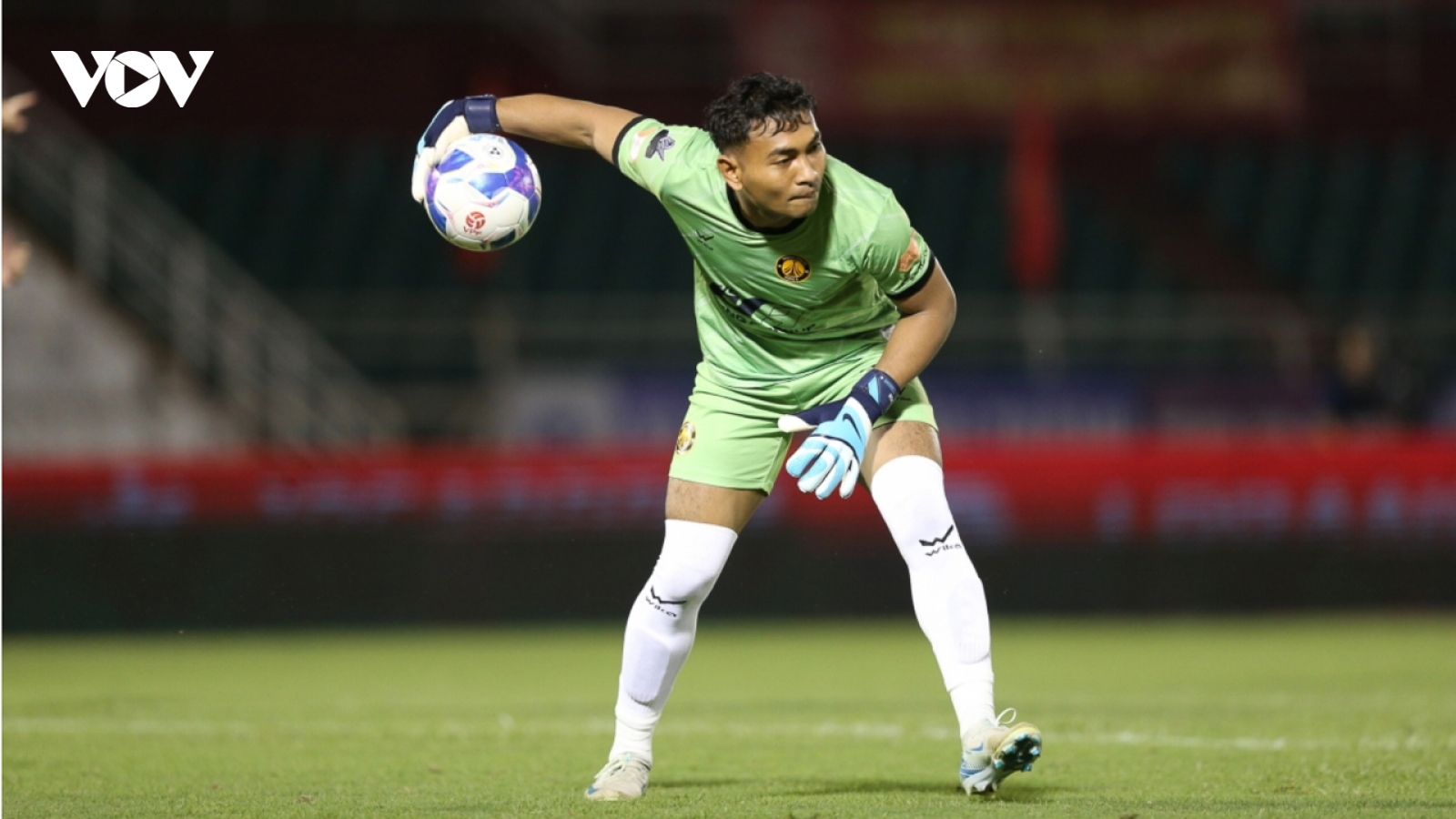Chuyển nhượng V-League hôm nay 9/7: CAHN bổ sung thêm “người gác đền”