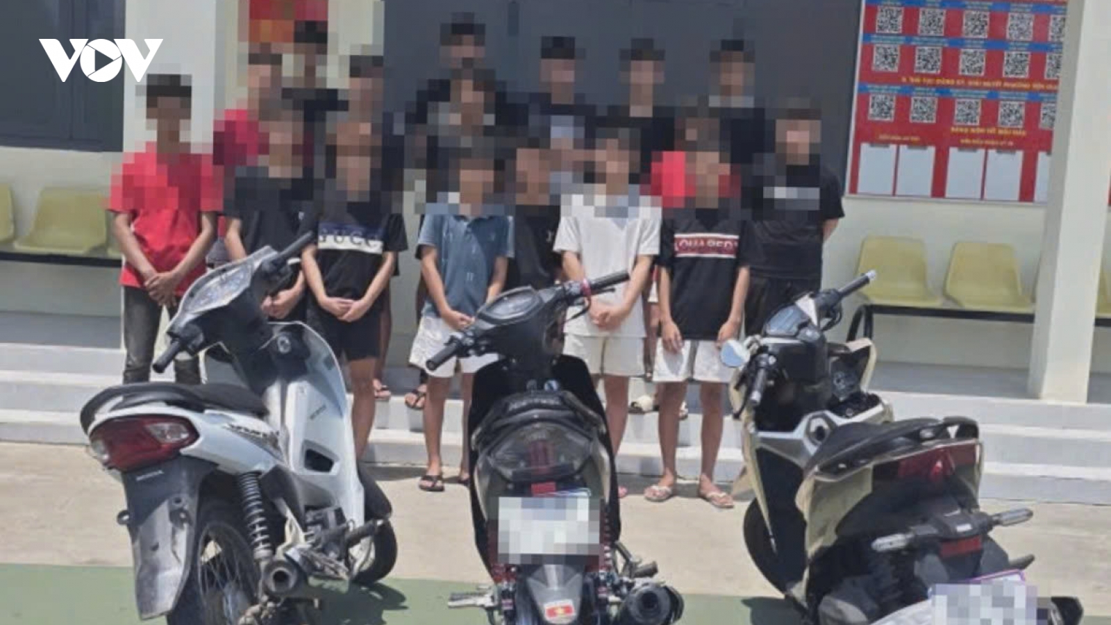 Làm rõ nhóm 27 thanh thiếu niên tụ tập mang theo hung khí ở TP. Đồng Nai