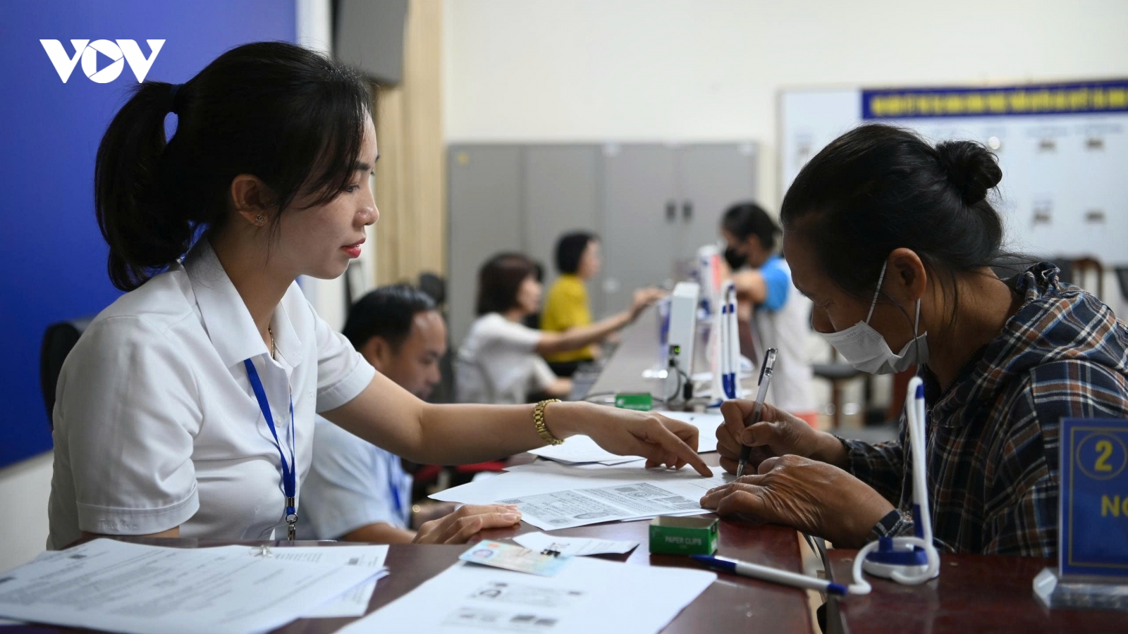 Đổi mới phương thức chỉ đạo để chặn "2 nguy cơ" ở chính quyền địa phương