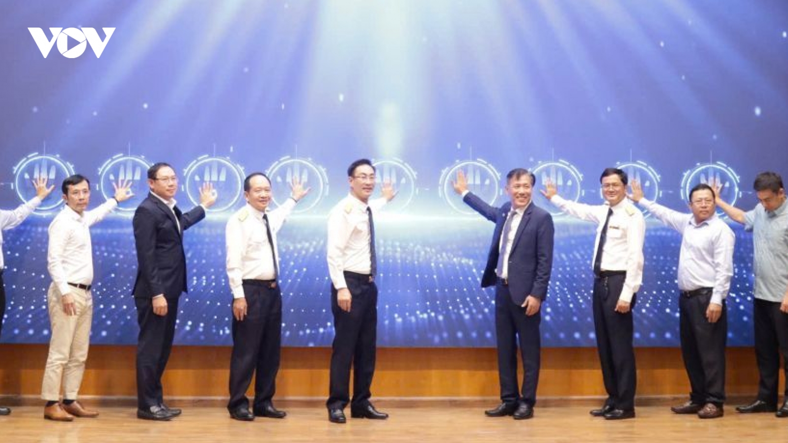 Trợ lý ảo AI của Thuế TP.HCM gọi điện thoại nhắc nhở người nợ thuế