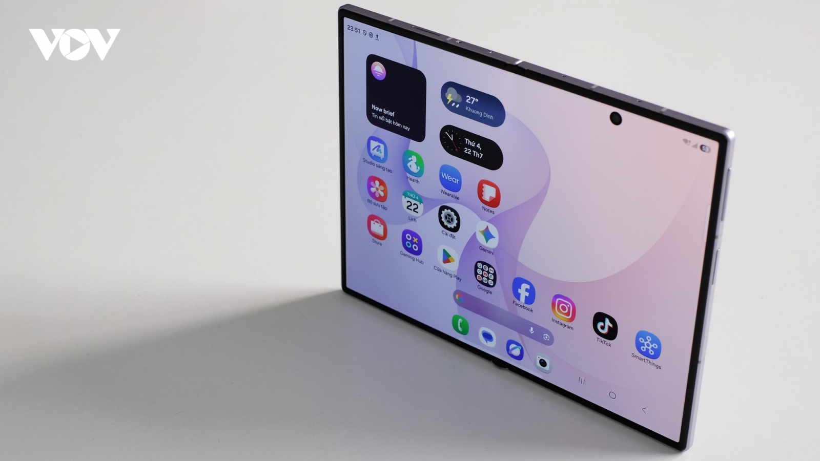 Samsung thắng lớn khi Galaxy Z Fold8 chinh phục người dùng trẻ