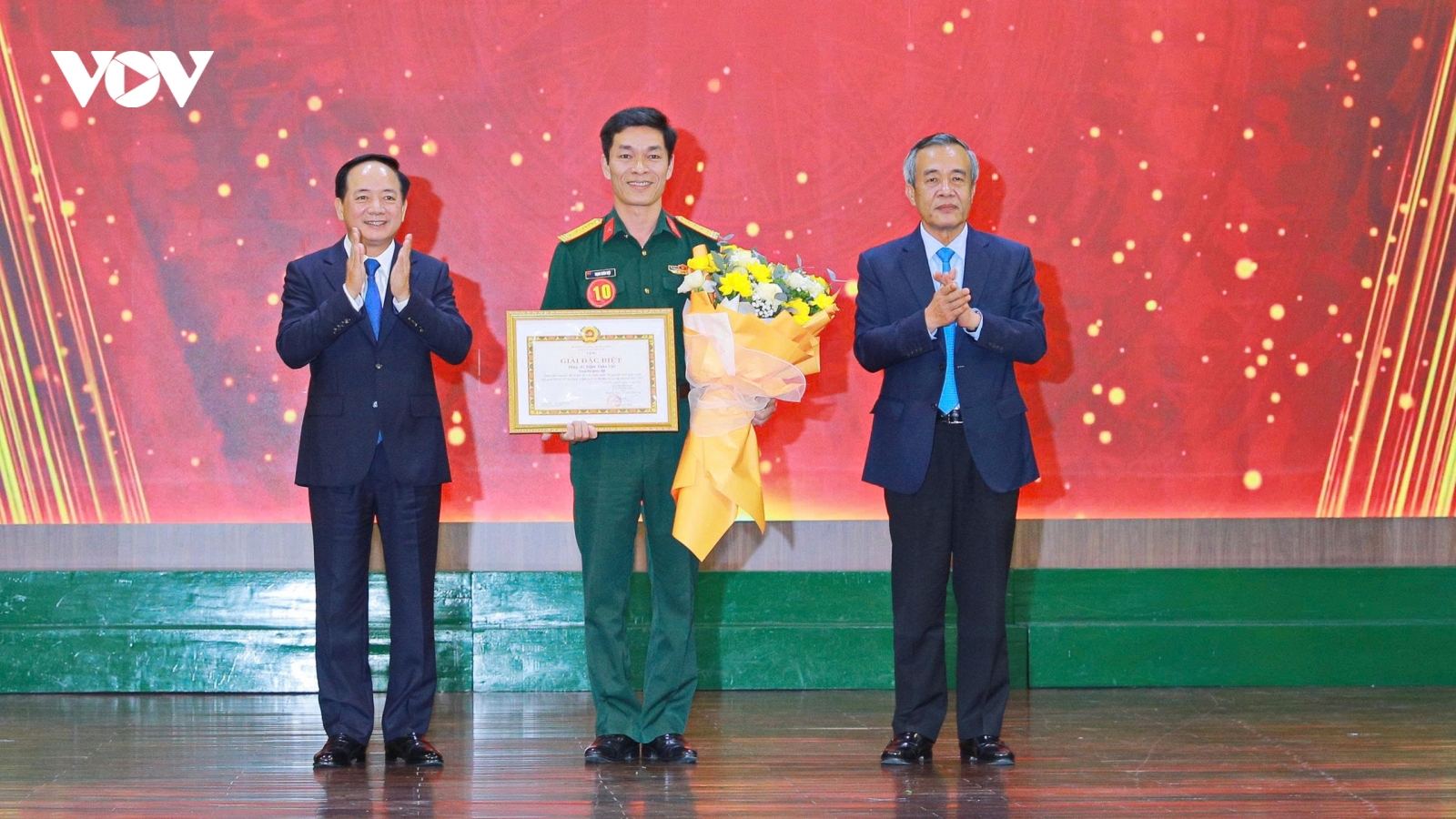 Trưởng Ban Tuyên giáo Trung ương dự Bế mạc Chung khảo Hội thi Báo cáo viên 2026