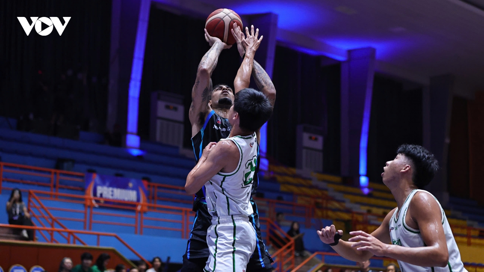 Kết quả bóng rổ mới nhất: Hanoi Buffaloes thắng đậm ở VBA