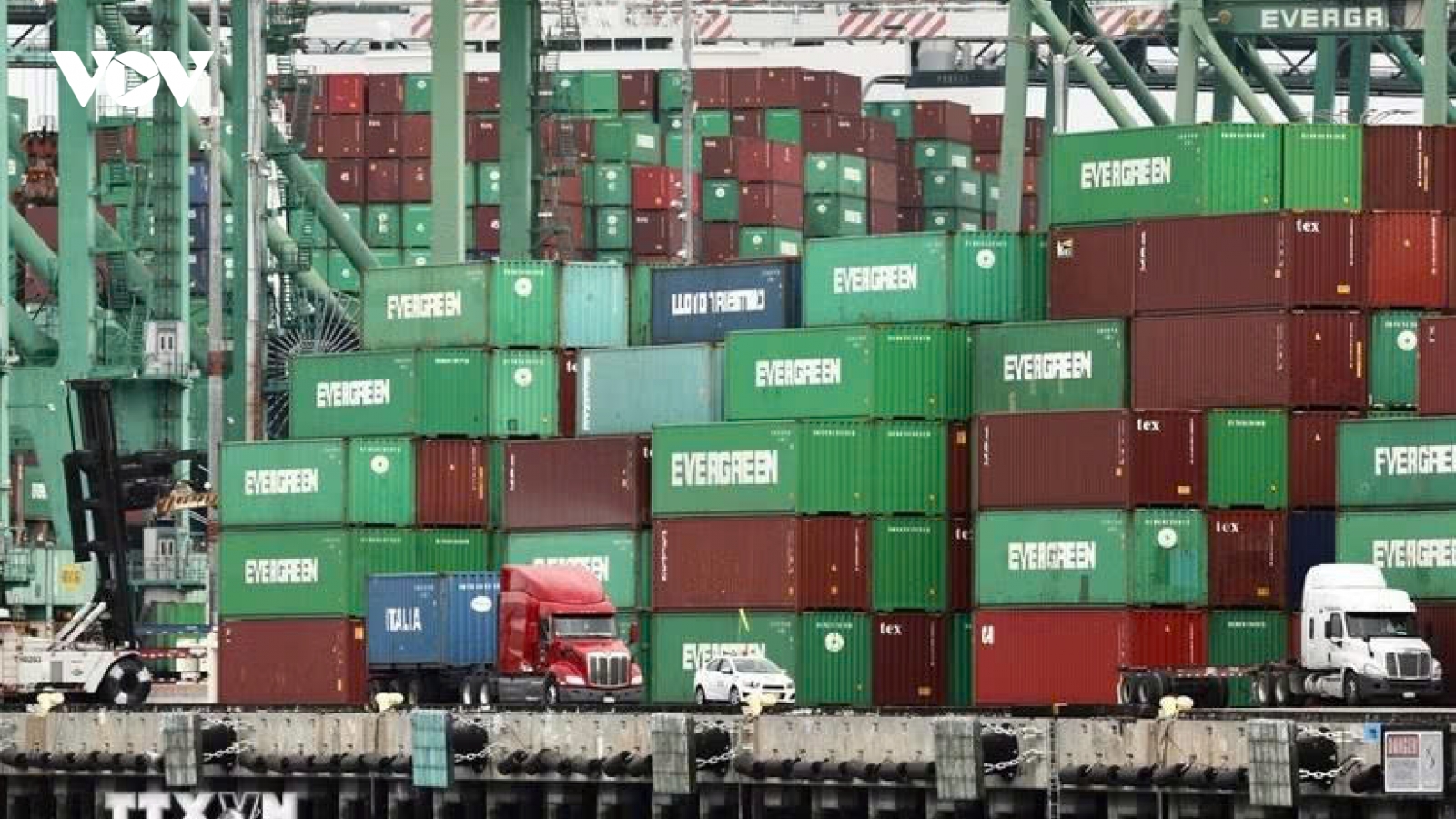 Mỹ tạm hoãn áp thuế 50% với Canada sau tiến triển đàm phán
