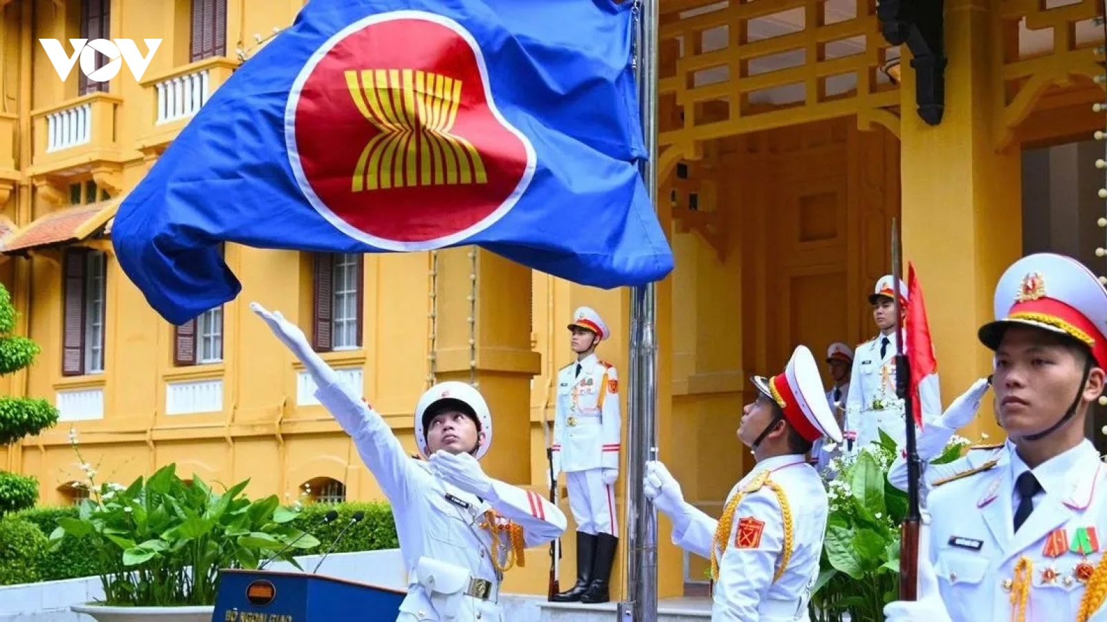Việt Nam đồng hành cùng ASEAN bước vào giai đoạn phát triển mới