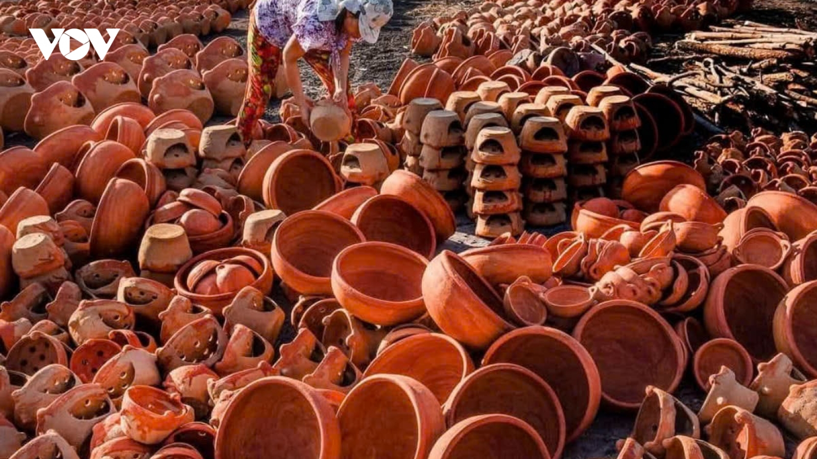 Giữ hồn đất nung trên nền tảng số ở Lâm Đồng