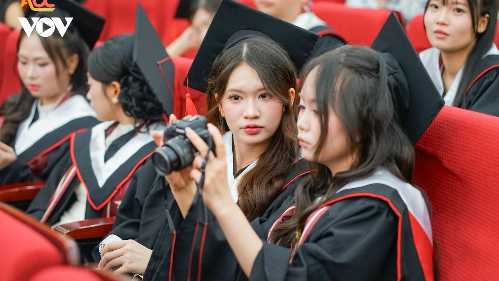 Điểm chuẩn Báo chí giảm mạnh do sức hút của ngành học này thay đổi?