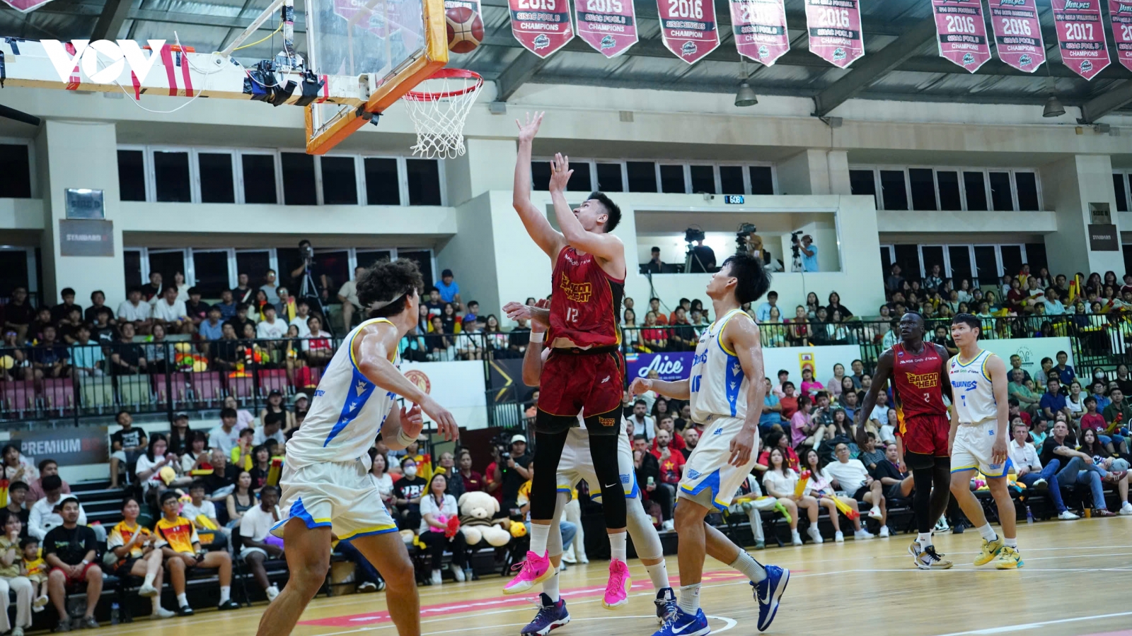 Kết quả bóng rổ mới nhất: Saigon Heat thắng áp đảo ở VBA