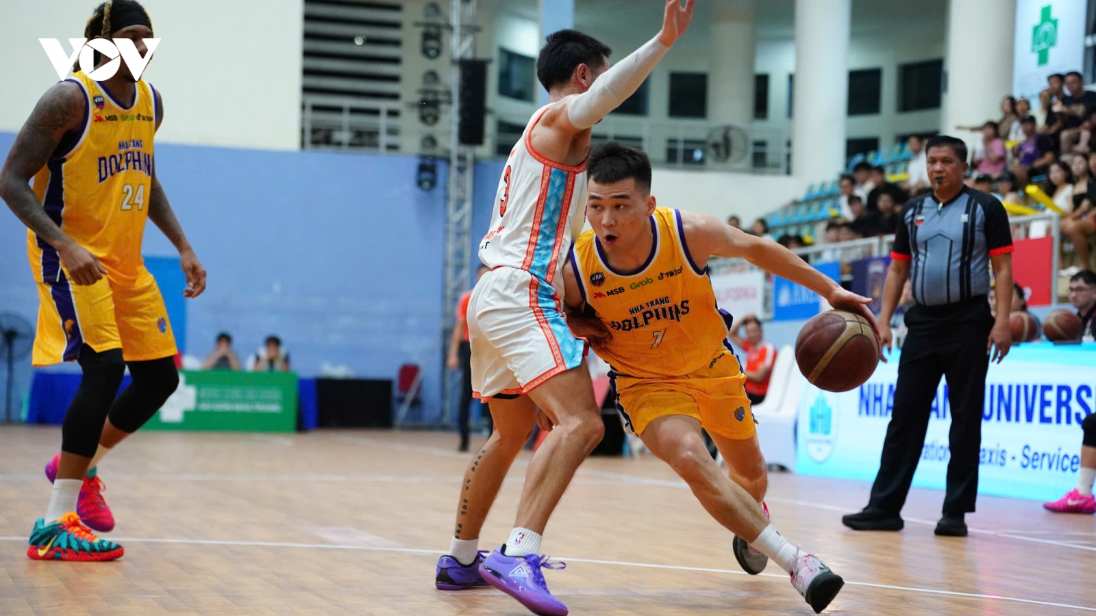 Kết quả bóng rổ mới nhất: Nha Trang Dolphins thắng dễ Danang Dragons tại VBA