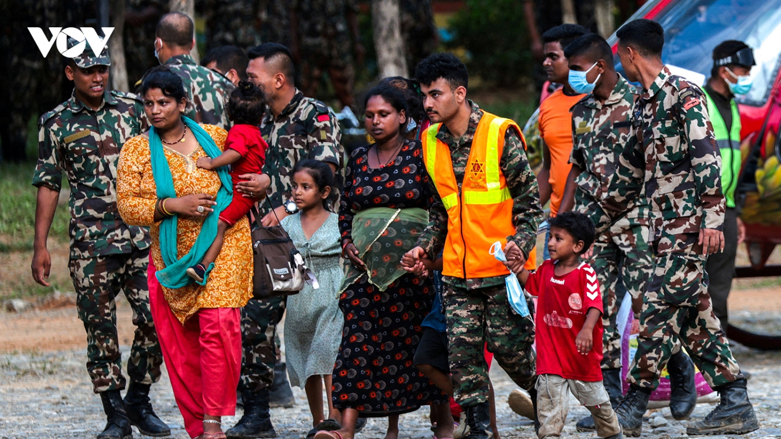 Phút sinh tử trong trận lũ quét ở Nepal