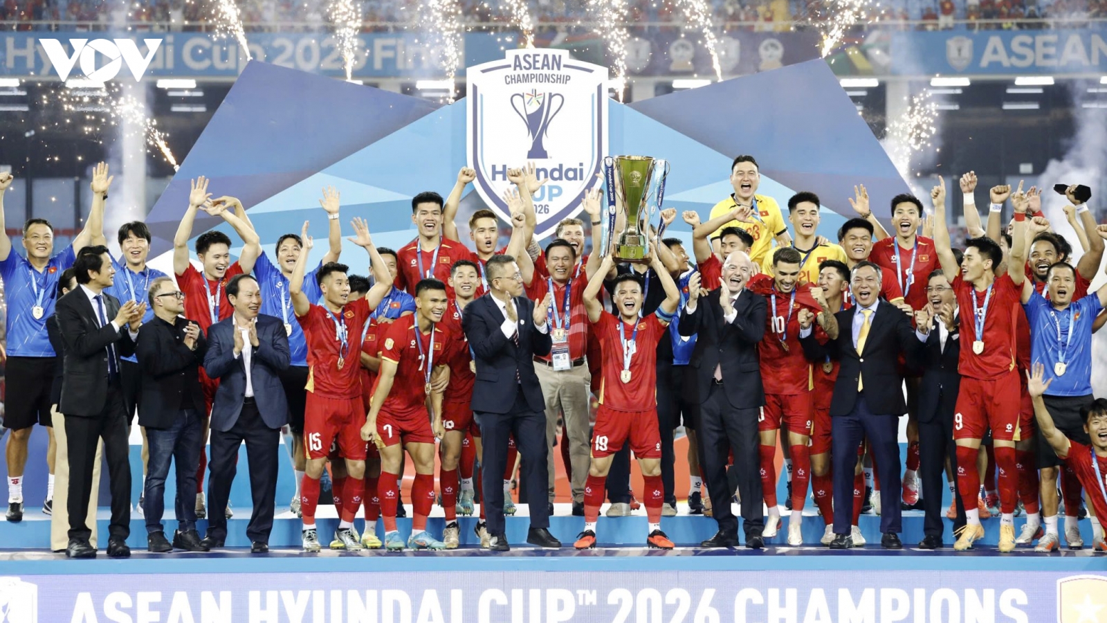 ĐT Việt Nam vô địch ASEAN Cup 2026: Chiến tích lịch sử của "Ma thuật đen"