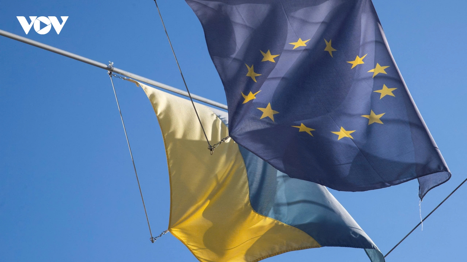 EU phê duyệt thêm 6,1 tỷ Euro tăng cường năng lực phòng thủ cho Ukraine