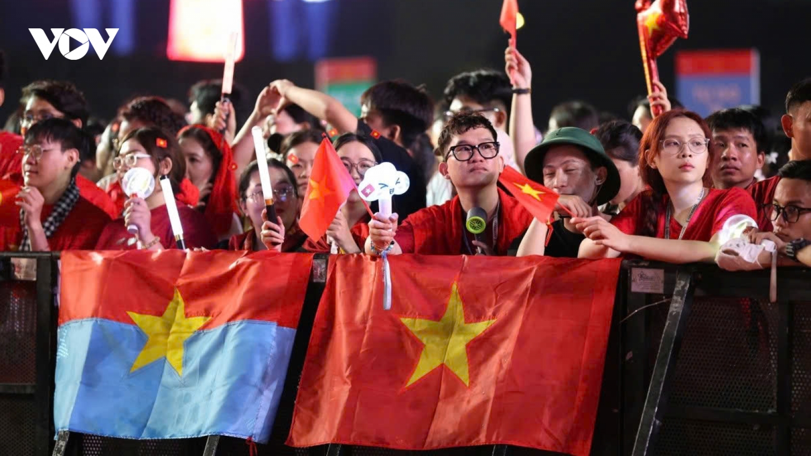 A night of music, memory and national pride at “Fatherland in Our Hearts”