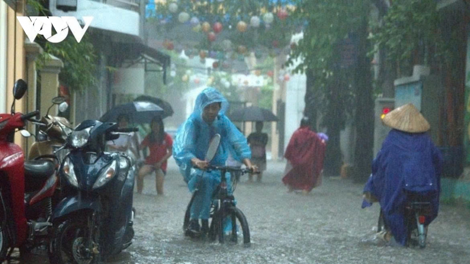 Thời tiết hôm nay 18/8: Mưa lớn ở Bắc Bộ, từ Thanh Hóa đến Bắc Quảng Trị