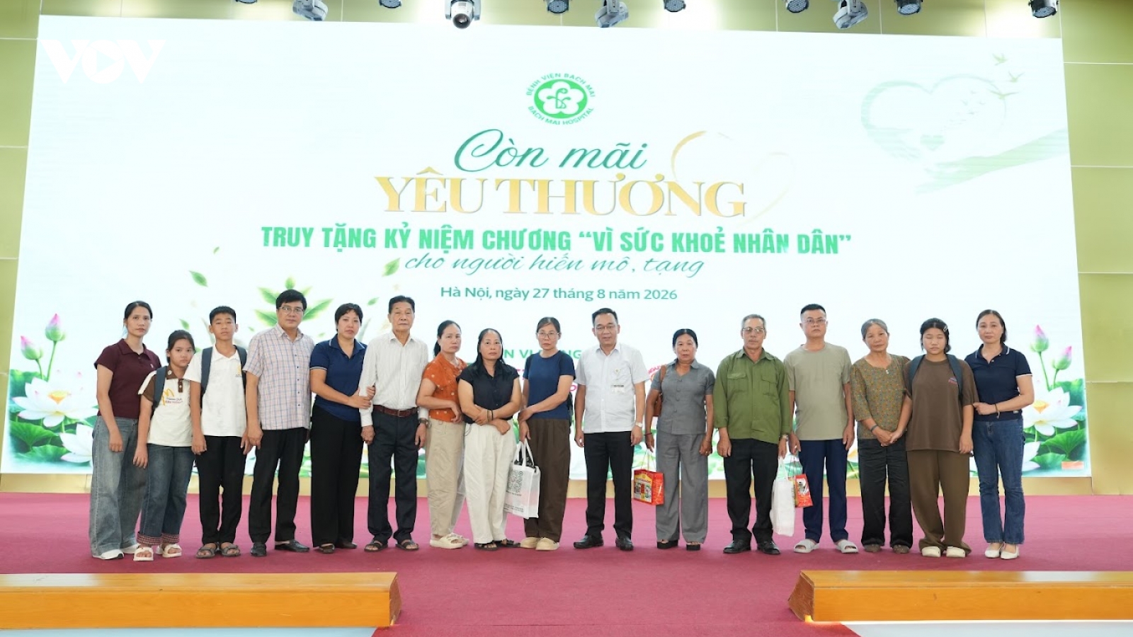 Truy tặng Kỷ niệm chương “Vì sức khỏe nhân dân” cho 6 người chết não hiến tạng