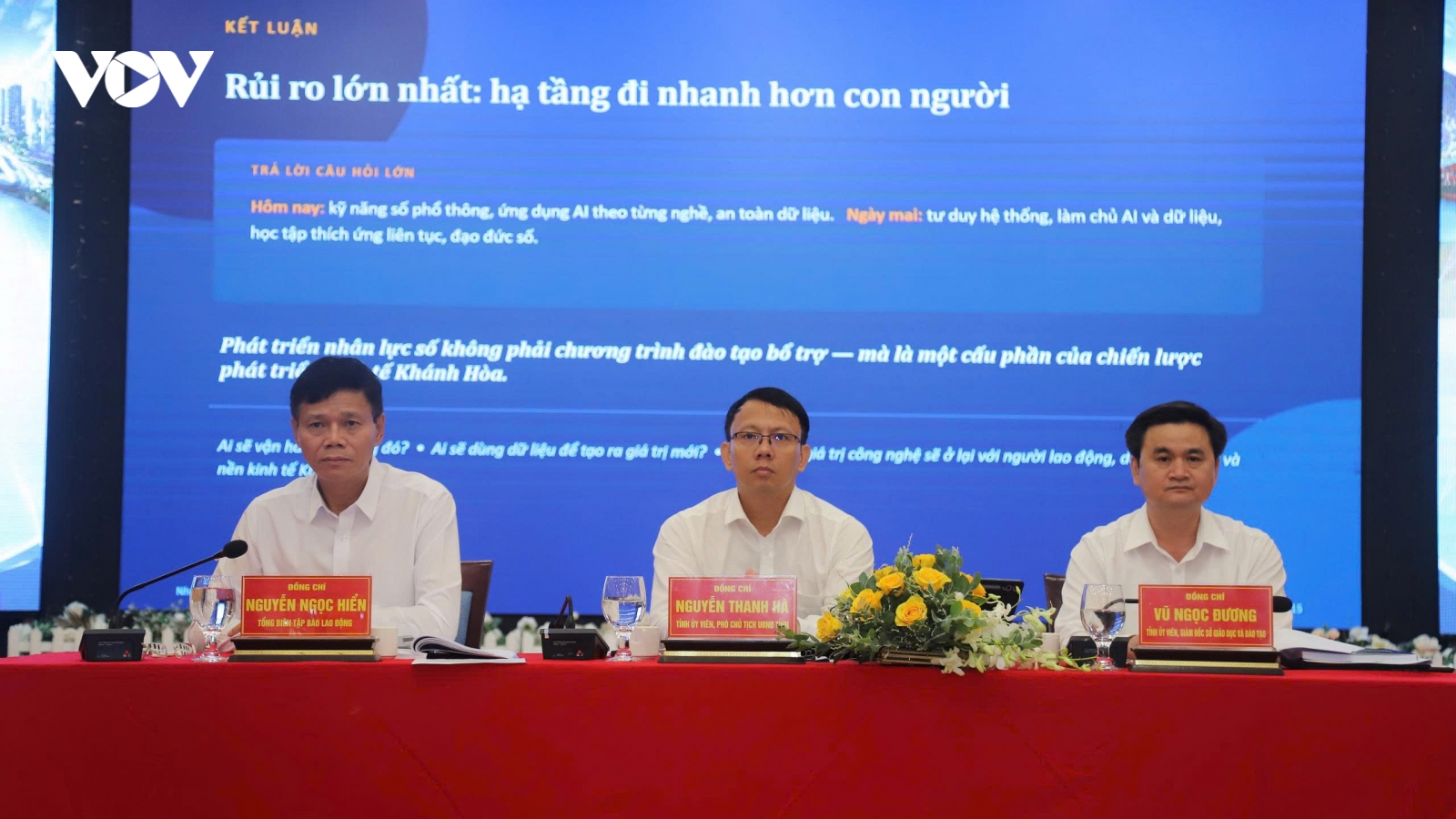 Khánh Hòa thu hút nhân tài không chỉ bằng tiền