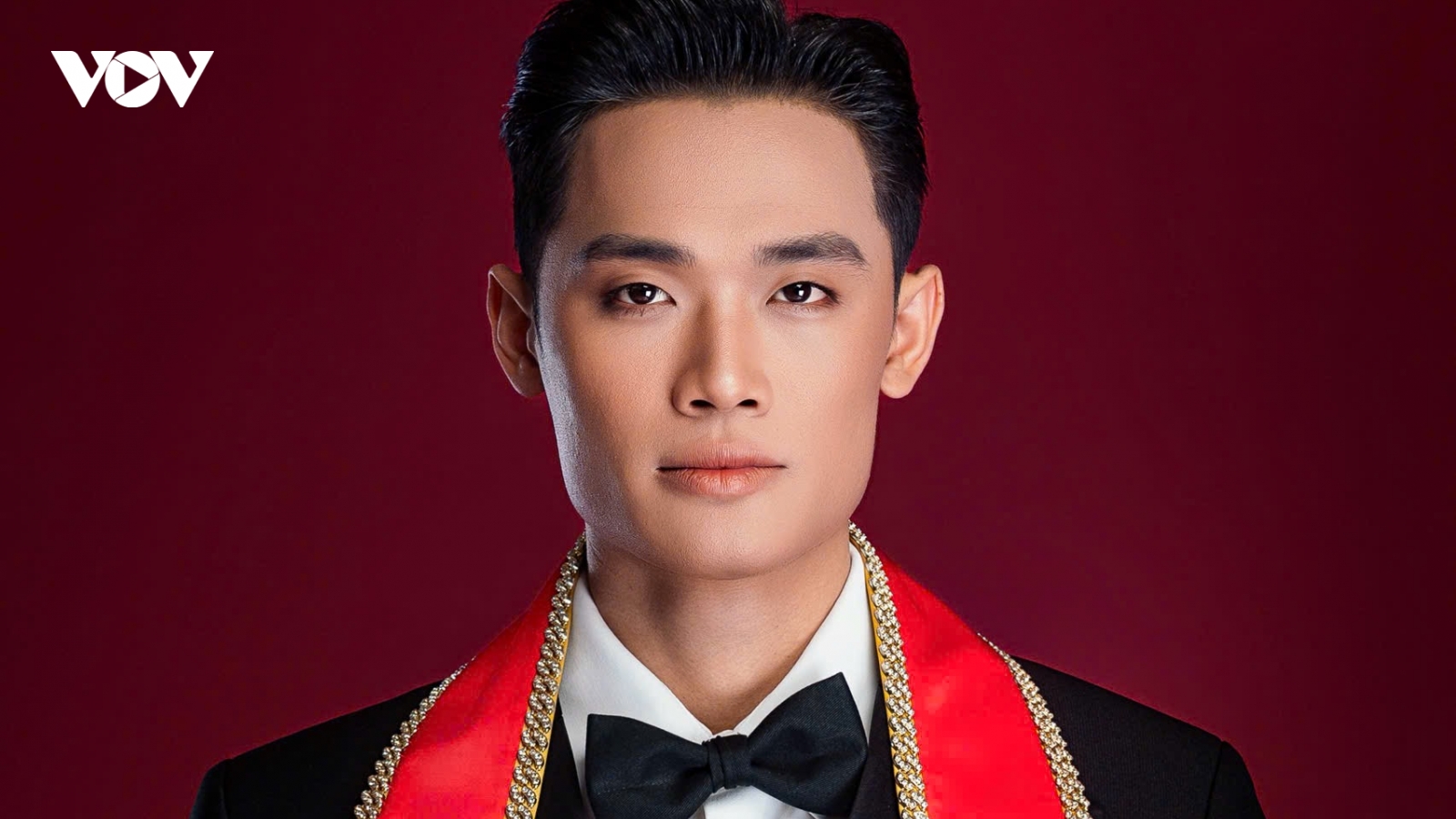 Nam vương cao 1,86 m của Việt Nam thi Manhunt International 2026