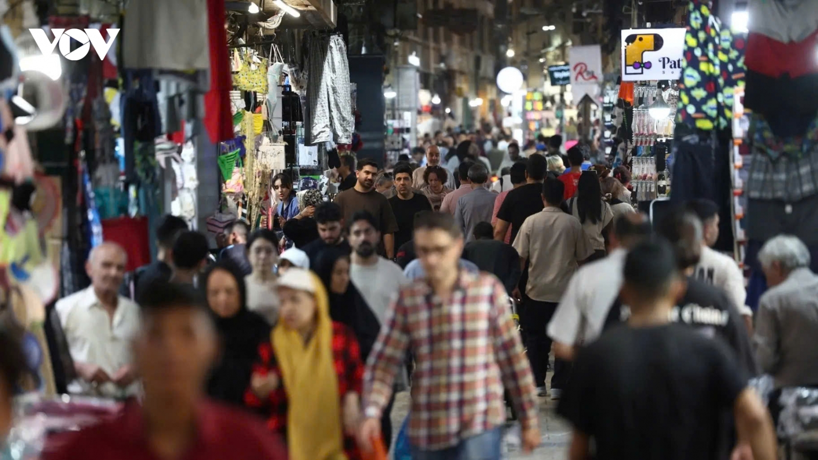 Mỹ mở chiến dịch tài chính mới nhằm cô lập Iran